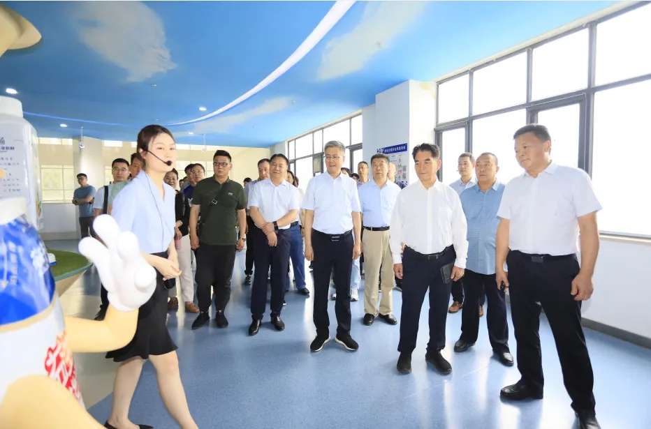 开云（中国）丨中国人民大学河南校友会莅临开云（中国）参观座谈