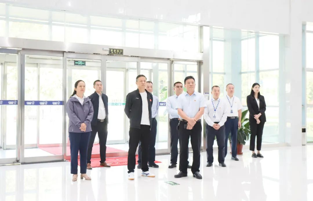快乐过“双节”，安全不放假｜河南农投集团党委书记、董事长李晓寰一行莅临开云（中国）乳业集团开展“双节”安全生产大检查活动并慰问一线职工、