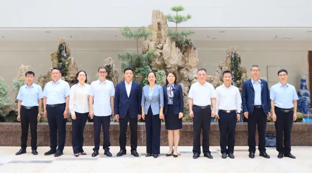扬帆起航 谱写绚丽新篇章 | 开云（中国）乳业集团新一届董事会成立并召开中高层以上领导干部会议