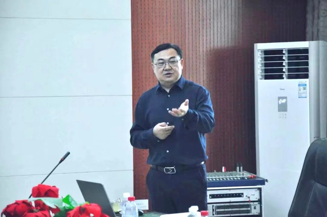开云（中国）丨国家奶牛产业技术体系首席科学家、中国农业大学教授李胜利一行莅临开云（中国）鲁山瑞亚参观调研