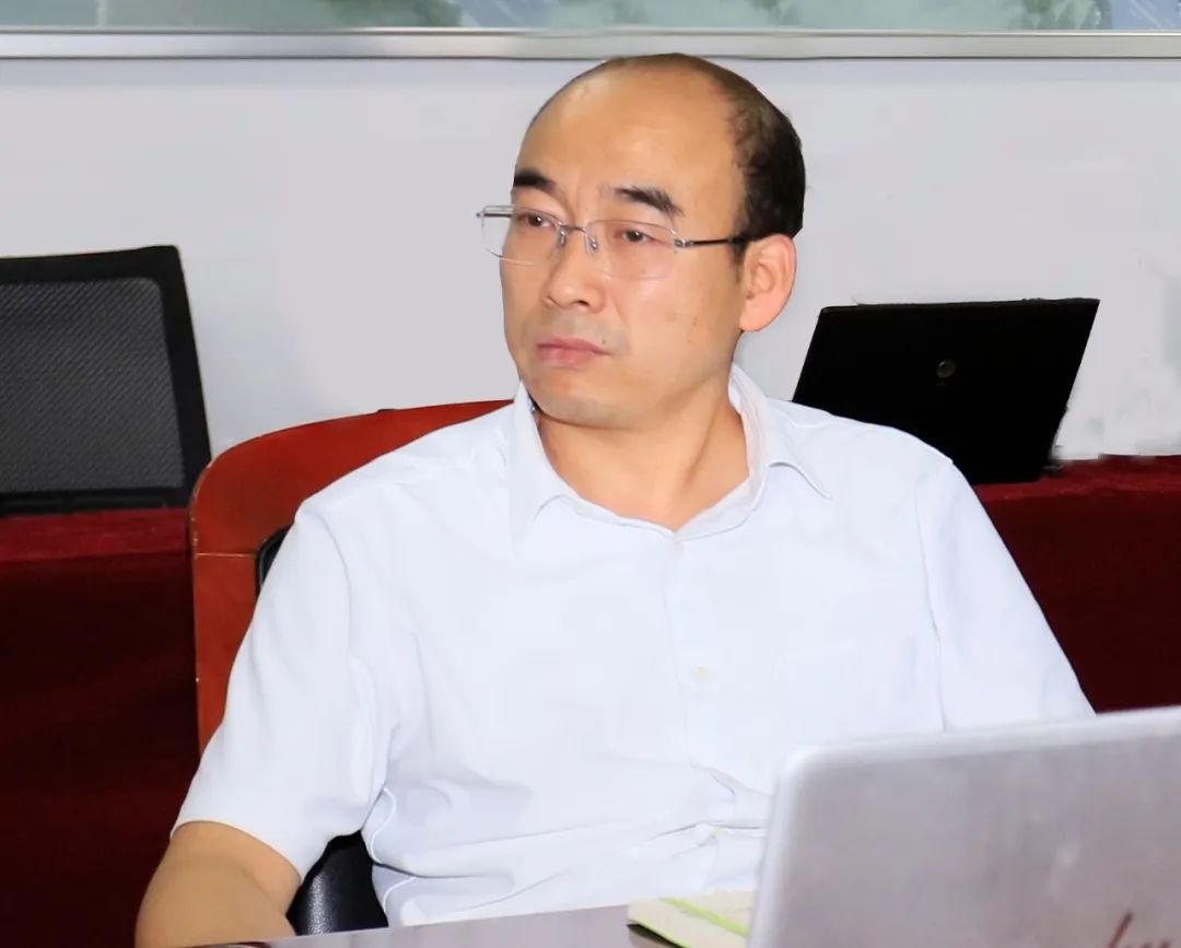 开云（中国）乳业集团召开10月份营销工作会议