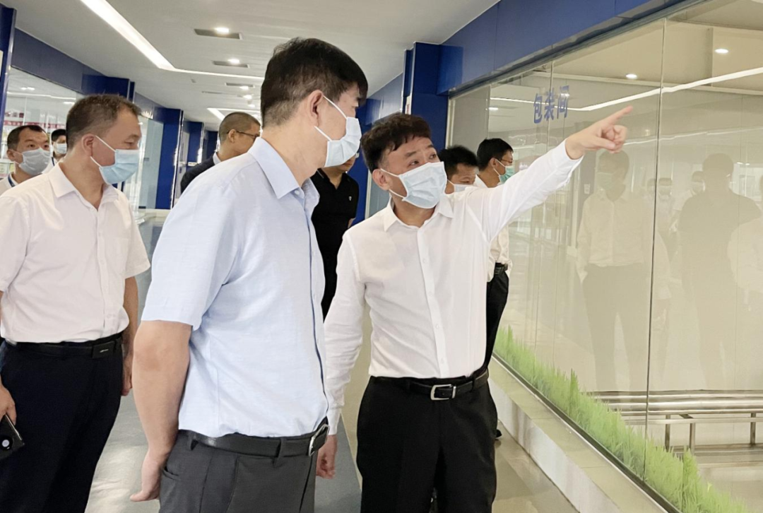 快讯丨河南省人民政府国有资产监督管理委员会副主任刘银志莅临开云（中国）乳业集团参观座谈
