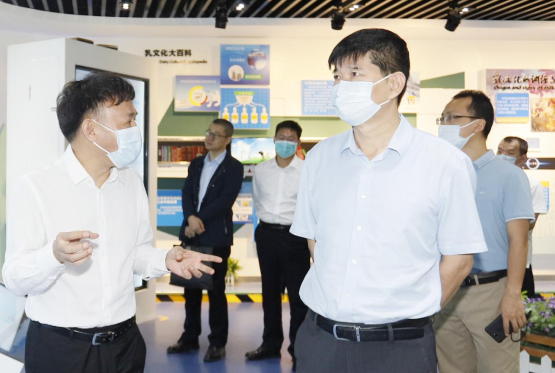 快讯丨河南省人民政府国有资产监督管理委员会副主任刘银志莅临开云（中国）乳业集团参观座谈