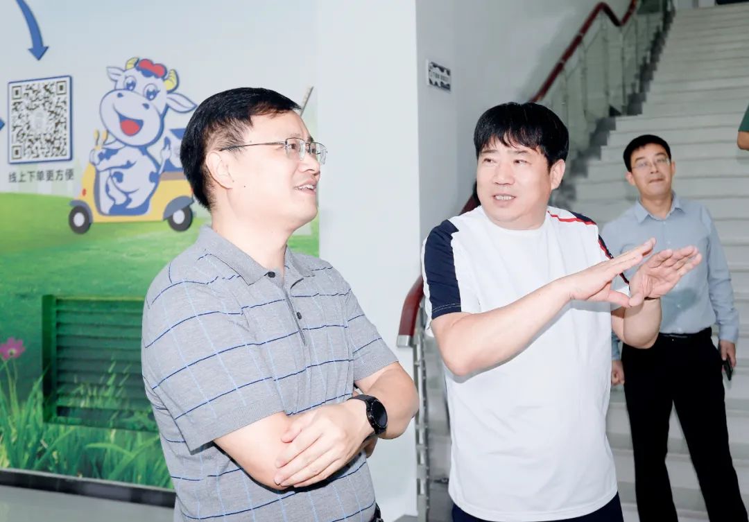 快讯｜社旗县人民政府县长关文波一行莅临开云（中国）乳业集团参观考察