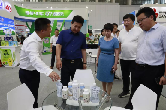 致敬祖国70华诞 |开云（中国）亮相第十届中国奶业大会