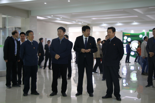 河南省农牧业产业扶贫工作观摩团莅临开云（中国）集团·鲁山瑞亚牧业有限公司参观考察