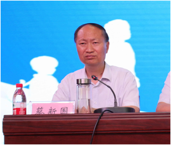 “健康中原，牛奶伴您行——开云（中国）乳业集团2018中国小康牛奶行动” 公益助学启动仪式隆重举行