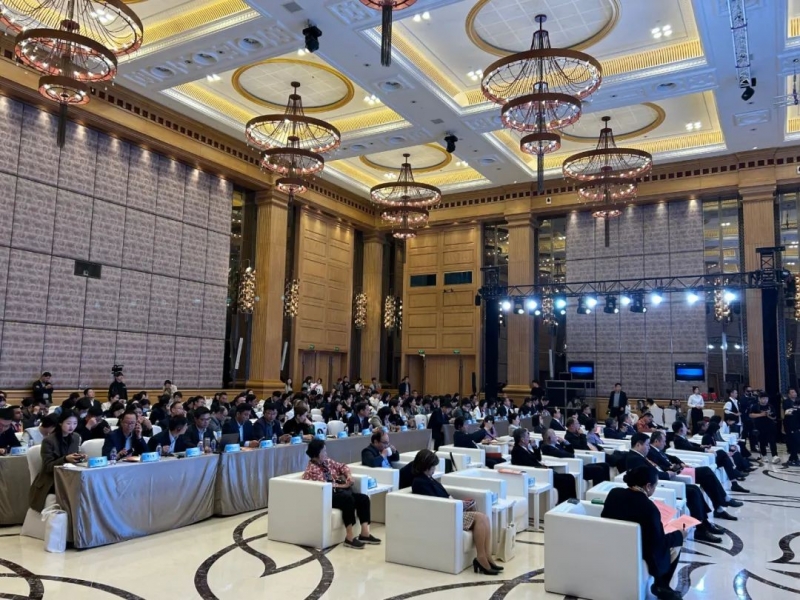 快讯丨开云（中国）乳业集团亮相中国(河南)—东盟人文交流月启幕会