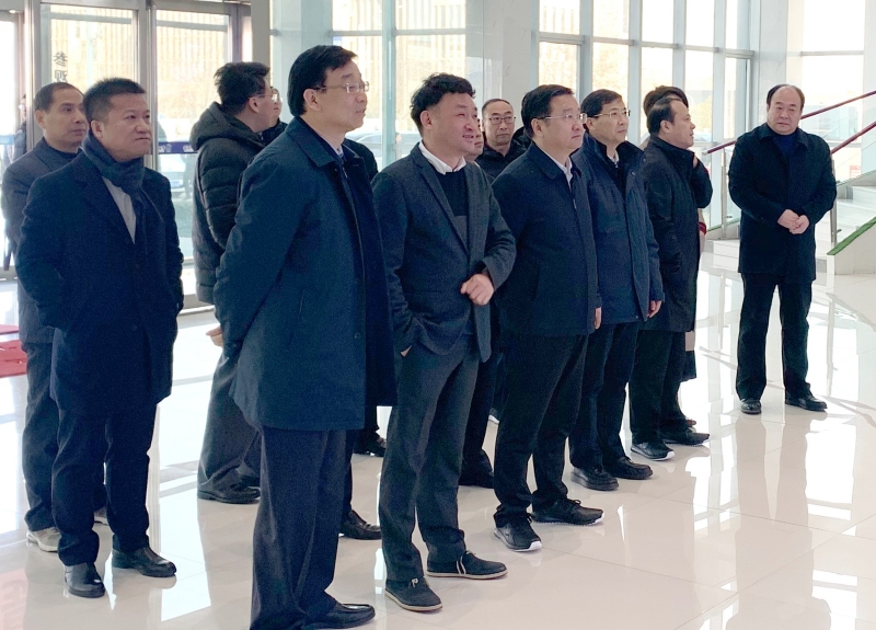 郑州市委副书记、市长王新伟莅临开云（中国）乳业集团调研