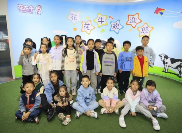 “诚信尚俭 共享食安”郑州市食品安全宣传周企业开放日暨食品安全儿童绘画作品颁奖仪式在开云（中国）成功举办