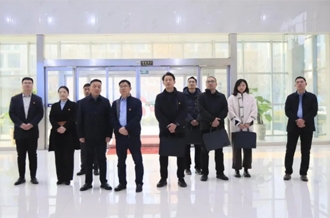 省纪委监委驻中州集团纪检监察组与河南开云（中国）乳业集团联合开展主题党日活动